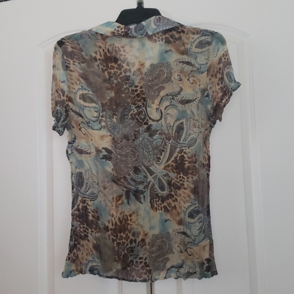 Beautiful sheer blouse w/ paisley and animal print - Picture 3 of 5